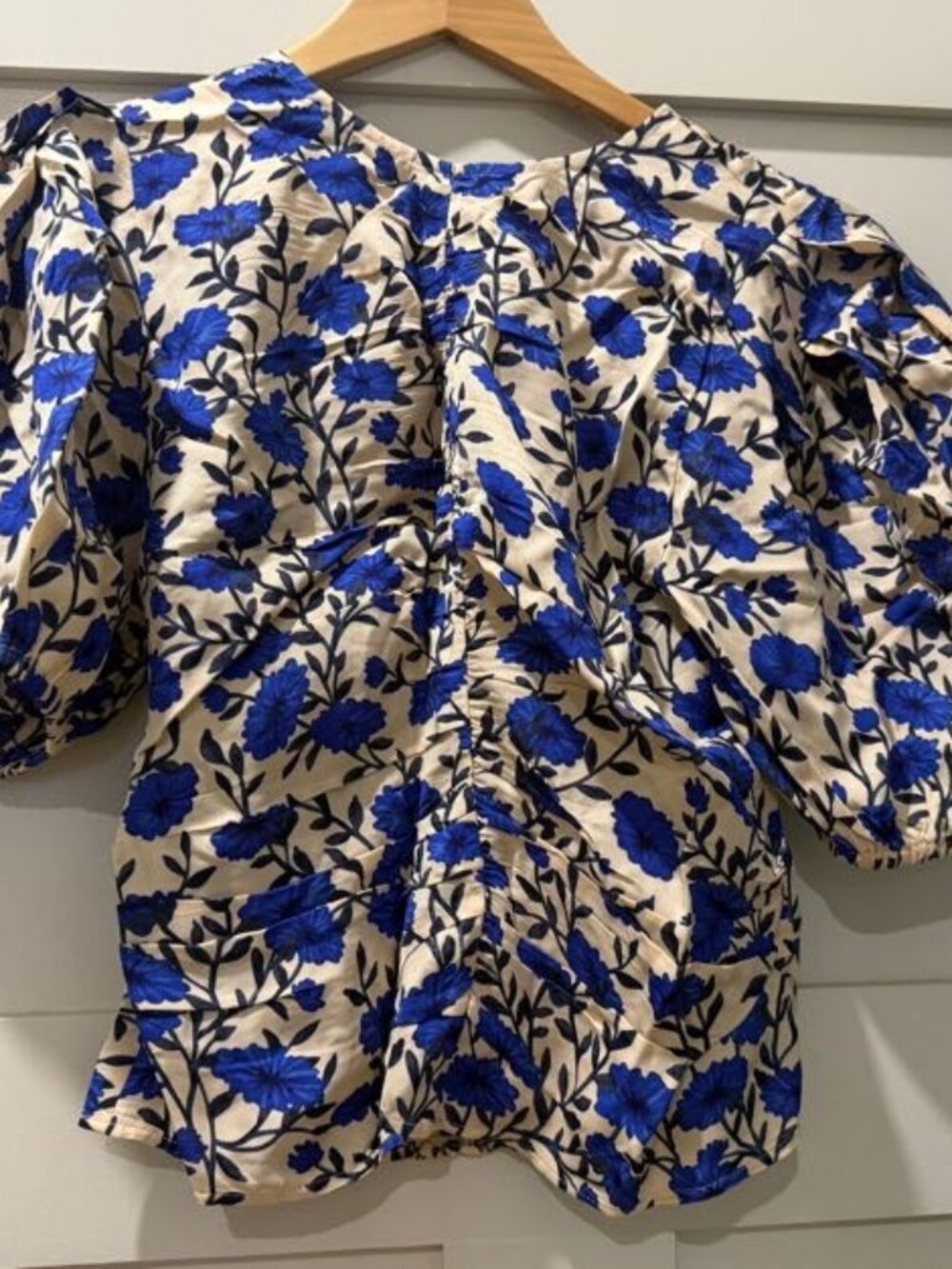 Women's J Crew NWT Blue Floral Top - Size 8